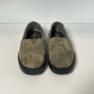 TOMS olive distressed printed canvas shoes, Men's 8
